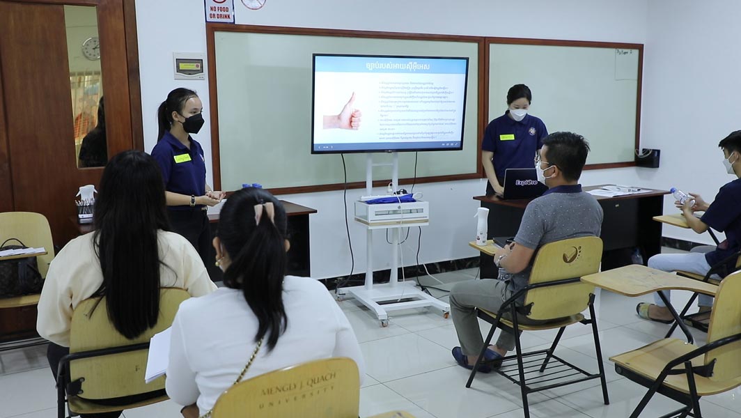 ICES Cambodia holds Orientation to Prepare Students and Parents for the Exchange Year